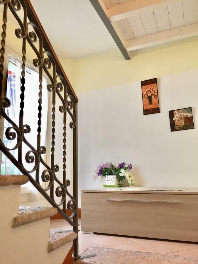 Residenza Serena B&B -Centro Storico Мантуя Экстерьер фото