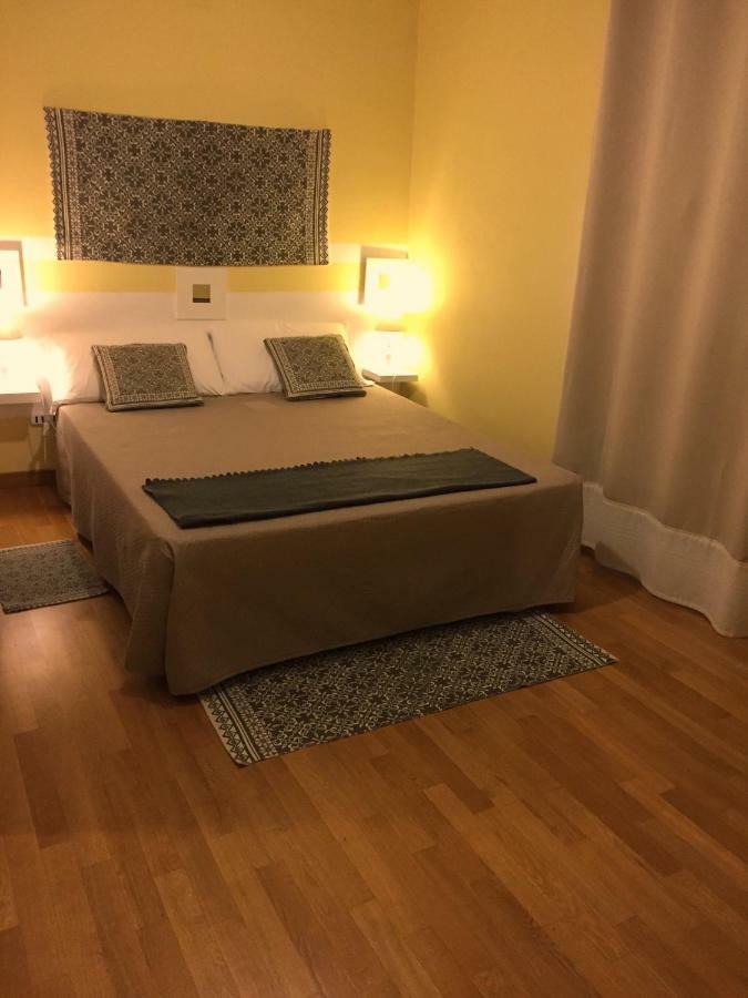 Residenza Serena B&B -Centro Storico Мантуя Экстерьер фото